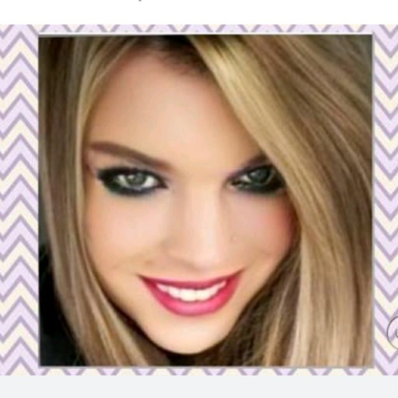 Meet your Posher, Heidi - Picture 2 of 2